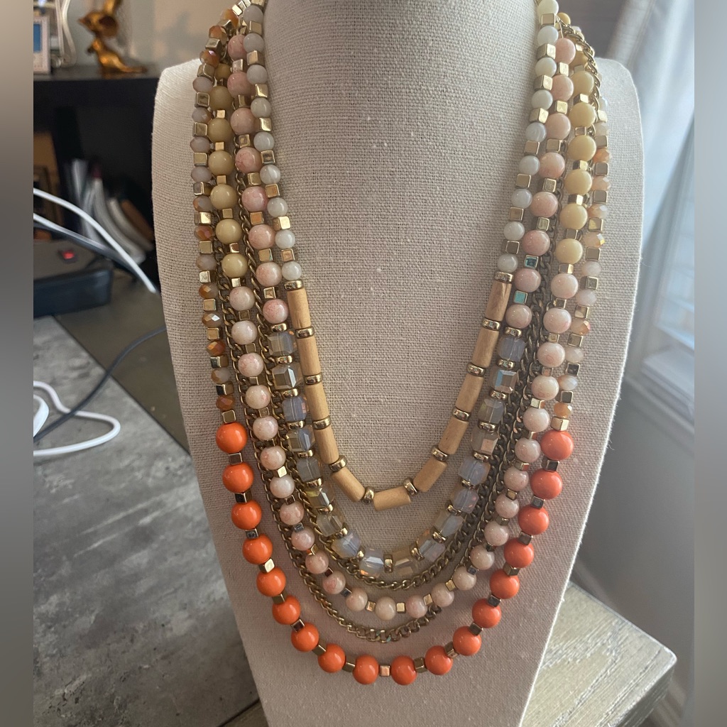 The Limited Vintage Six Layer Gold Tone Necklace This Has Glass Wood Acrylic 9$